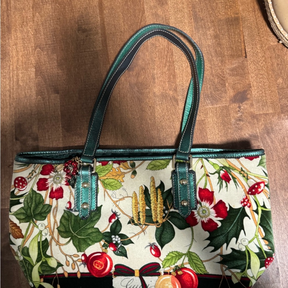 Gucci Flora Holiday Bag